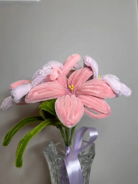 Handmade Chenille Lily Bouquet