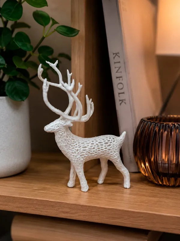 Lace Deer