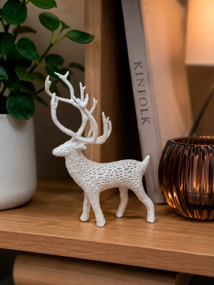 Lace Deer — photo 1 of 2
